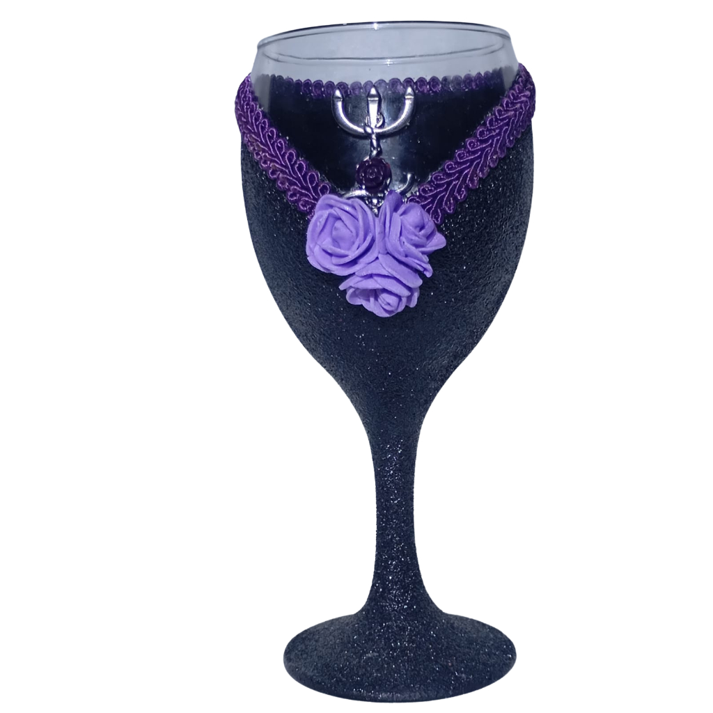Taça com Brilho para Pombo Gira Mulambo  Pombo Gira Rosa Caveira