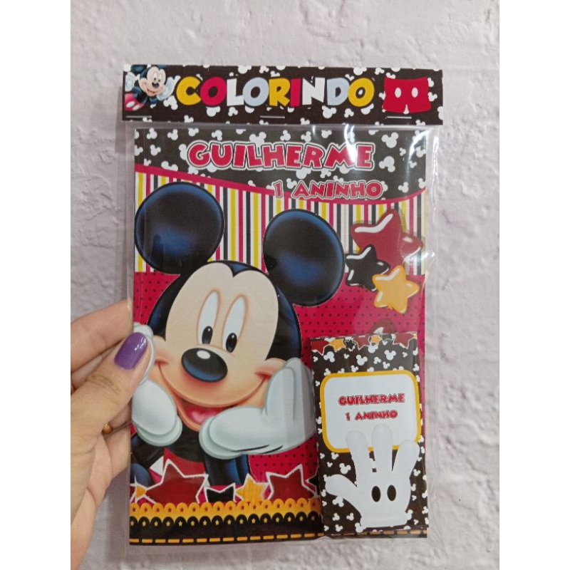 10 kits de colorir Mickey personalizados. Livro de colorir +giz+lapela. Fazemos qualquer tema!!