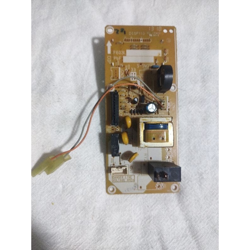 placa microondas Panasonic NN-st341 220v