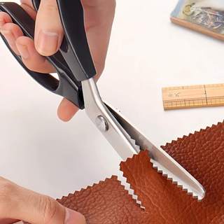 Tesoura de Picotar Tecidos em Oferta na Shopee