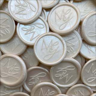 Lacre de Cera Branco Perolado - Modelo Personalizado em Oferta na Shopee