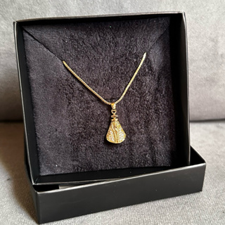 Colar Sagrado com Banho em Ouro em Oferta na Shopee