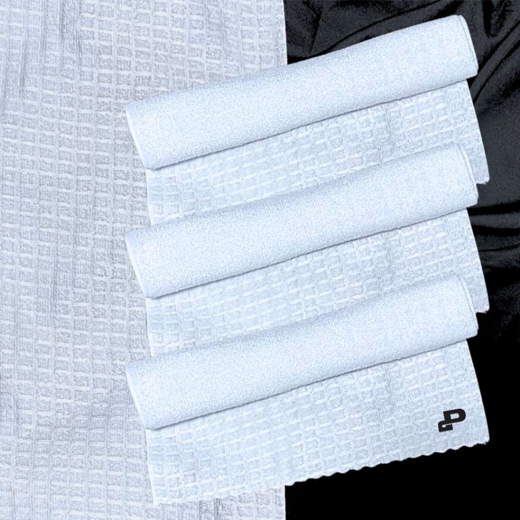 Toalha Microfibra Branca Pequena Multiuso PACO em Oferta na Shopee