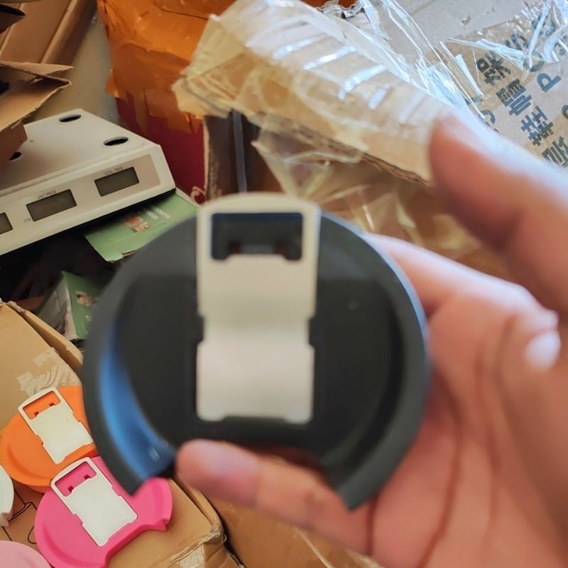 Tampa copo 473 ml com abridor de lata