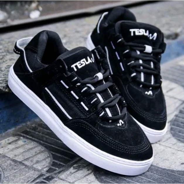 Tênis Tesla Refletivo Coin 34 ao 46 Numerações Especiais Classic Skate Casual Confortável Oferta