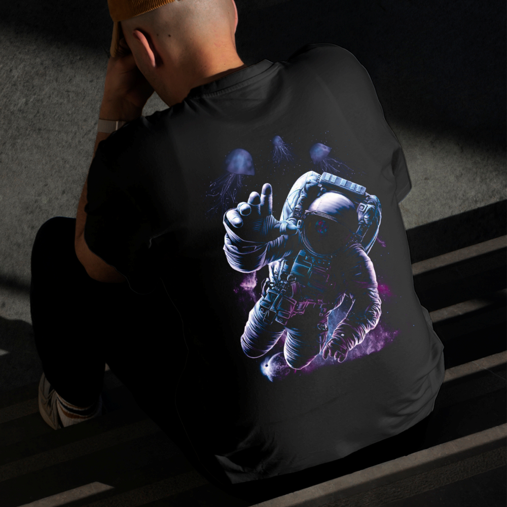 Camiseta Masculina Estampada Astronauta no Mar 100% Algodão Estilo Conforto Diário Do Tamanho P GG
