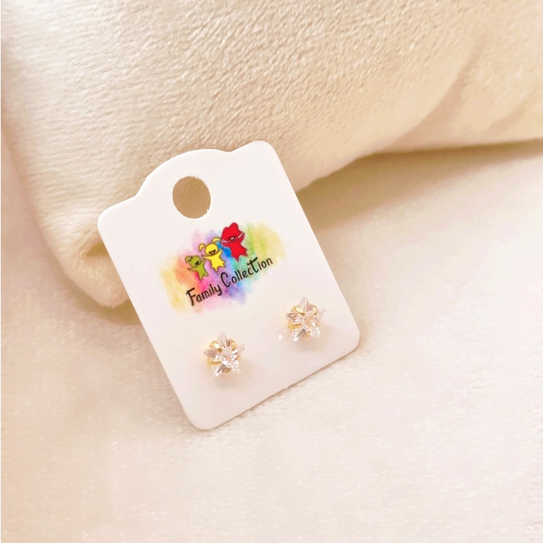 Brinco Infantil Estrela com Zircônia Folheado a Ouro 18K - Hipoalergênico com Tarraxa Baby de Segurança