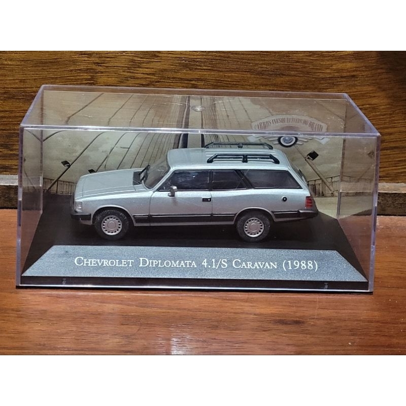 Chevrolet Diplomata 4.1/S Caravan 1988 - Coleção Carros Inesquecíveis Do Brasil - Carrinho Miniatura 1/43