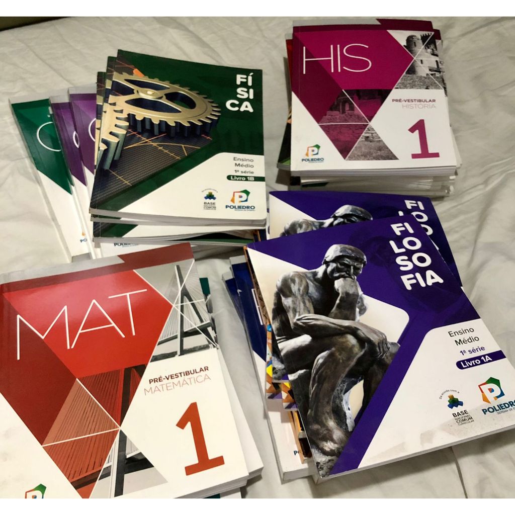 Apostilas Poliedro Pré-Vestibular e Ensino Médio 2018 a 2024 - Várias Matérias - Escolha