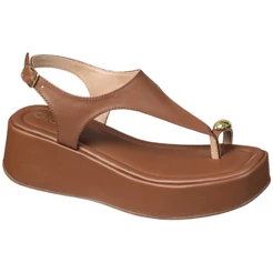 Sandália Feminina Plataforma Flatform Detalhe Metalizada Anel de Dedo Fivela Tornozelo GiGiL