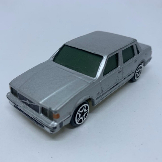 Kiko Ind. Bras Miniatura Antiga Kiko Volvo Saloon raro - L700