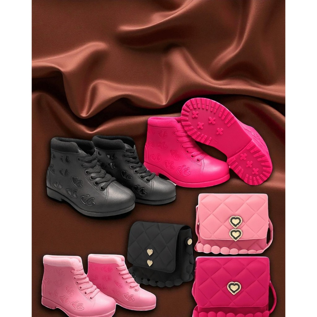 Conjunto Infantil Bota + Bolsinha Coração Feminino | Material Confortável E Impermeável OFFPF