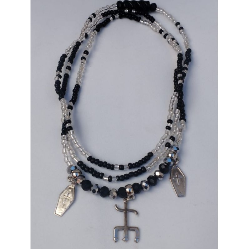 Colar de proteção Fio de Contas Guia de Exú Tranca Rua, Capa Preta,  Exú Marabô,Exú Gira mundo em Oferta na Shopee