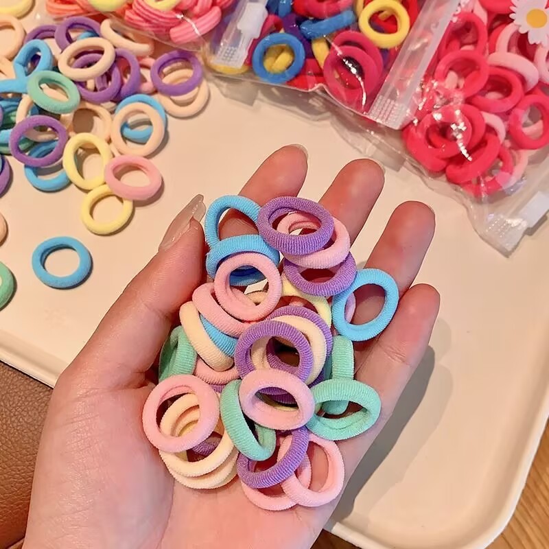 Kit 100unidades Mini Rabicó Xuxinha De Cabelo Meia De Seda Pacotão Laços De Cabelo De Bebê , Para Meninas De Borracha — imagem 2 de 2