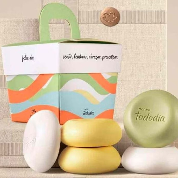 KIT PRESENTE NATURA TODODIA COM 5 SABONETES SORTIDOS.