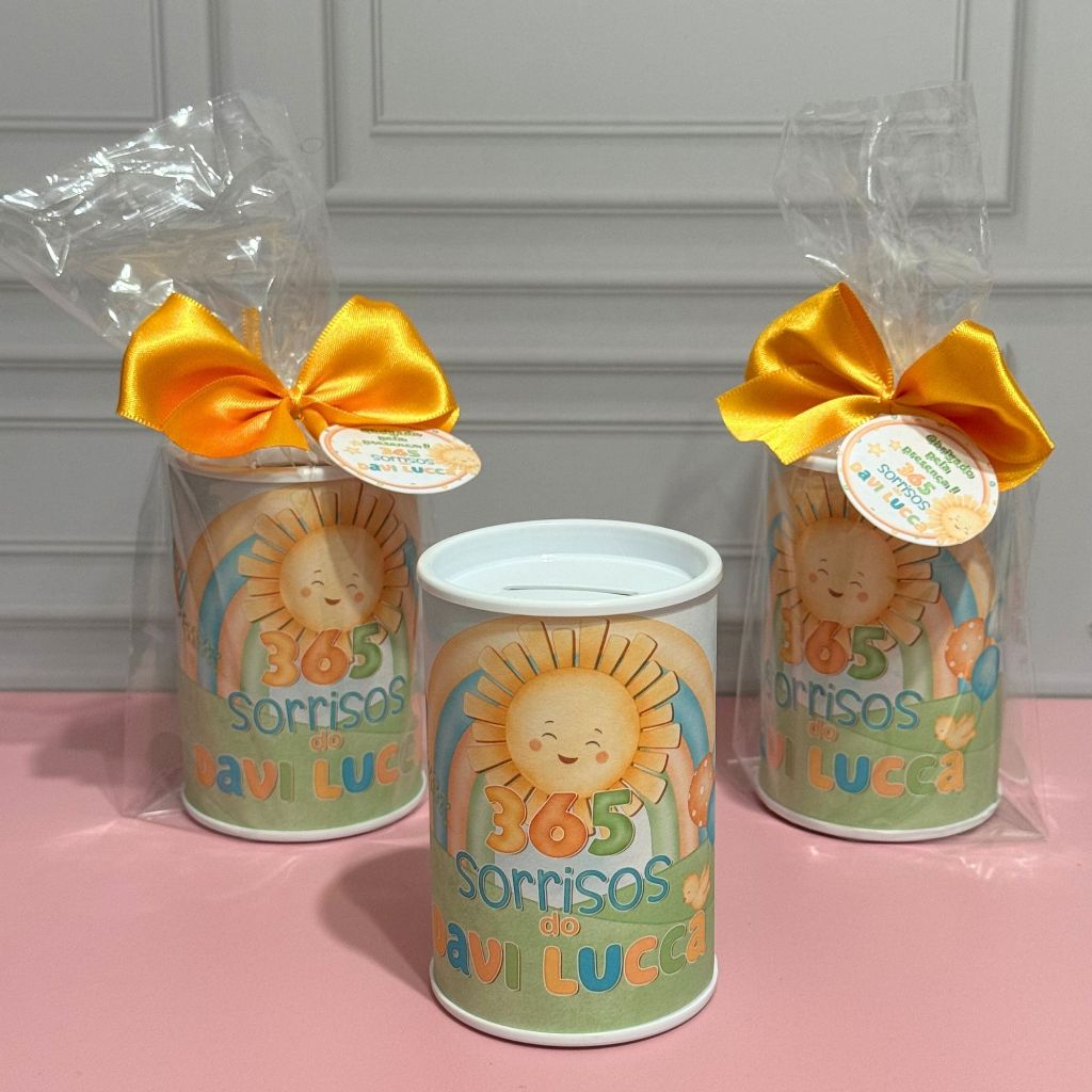 Cofrinho Personalizado 365 SORRISOS com embalagem + laço + tag - FAZEMOS EM TODOS OS TEMAS em Oferta na Shopee