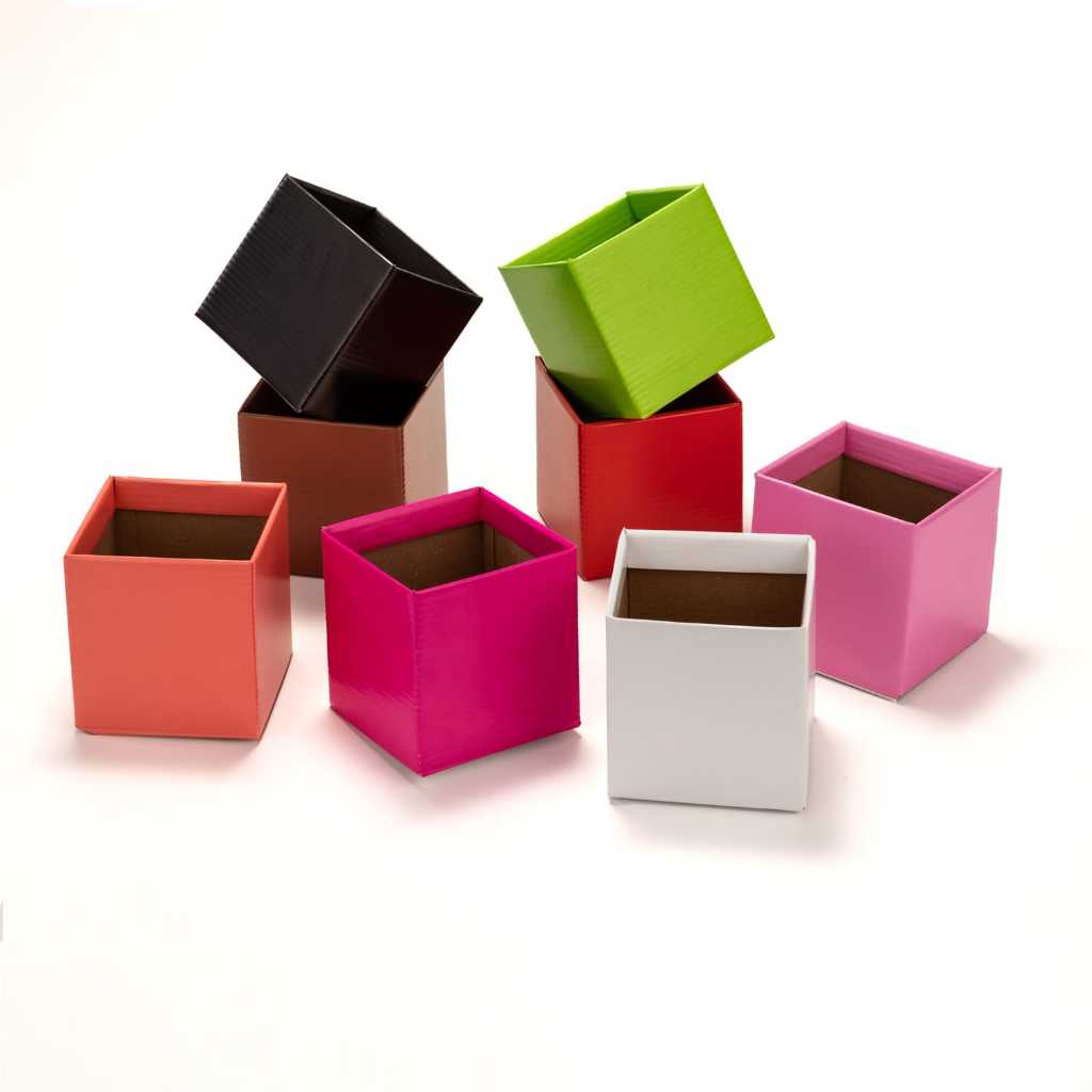 KIT 10 CACHEPOTS DE PAPELÃO QUADRADO PARA FLORES - POTE 11/12 em Oferta na Shopee