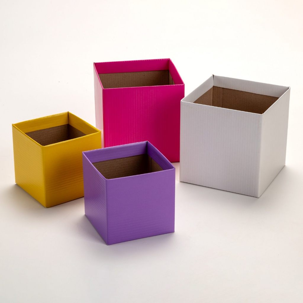 KIT 10 CACHEPOTS DE PAPELÃO QUADRADO PARA FLORES - POTE 15. em Oferta na Shopee