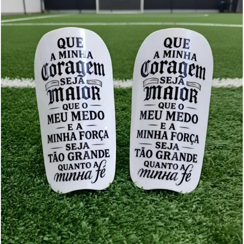Caneleira Personalizada Futebol Futsal Society Motivacional Coragem e Fé
