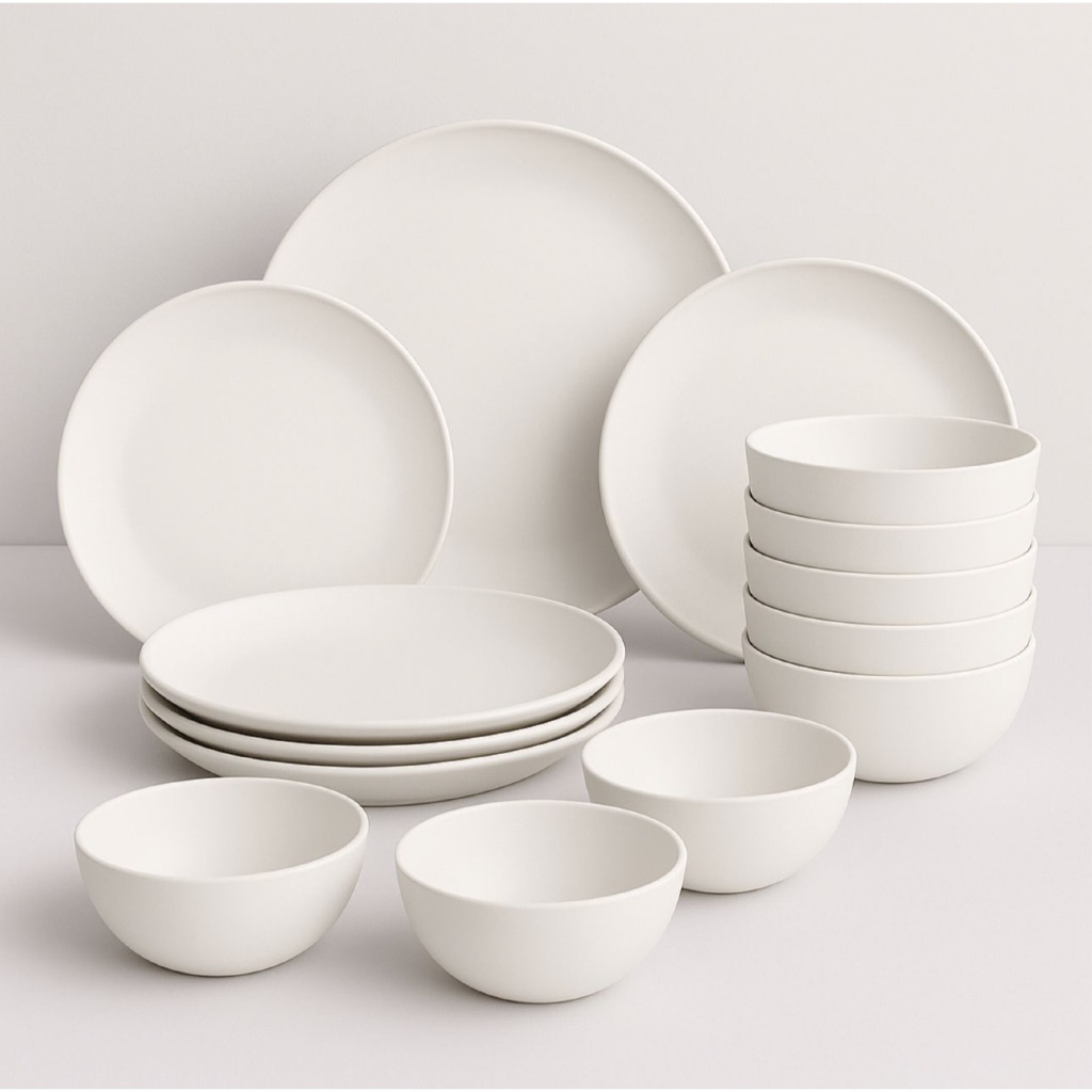 Kit 4 Pratos e 4 Bowls Resistentes Empilháveis Reutilizáveis Plástico Fácil Limpeza Microondas