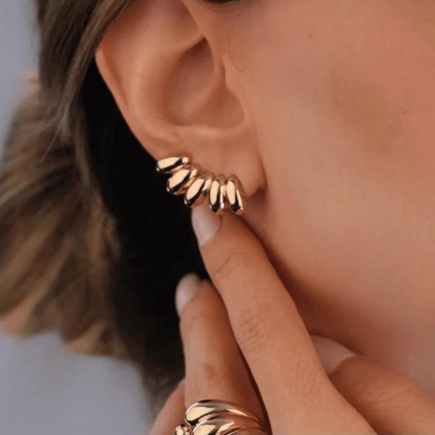 Brinco Feminino Ear Cuff Gominhos Texturizados Design Moderno e Elegante - BR319 em Oferta na Shopee