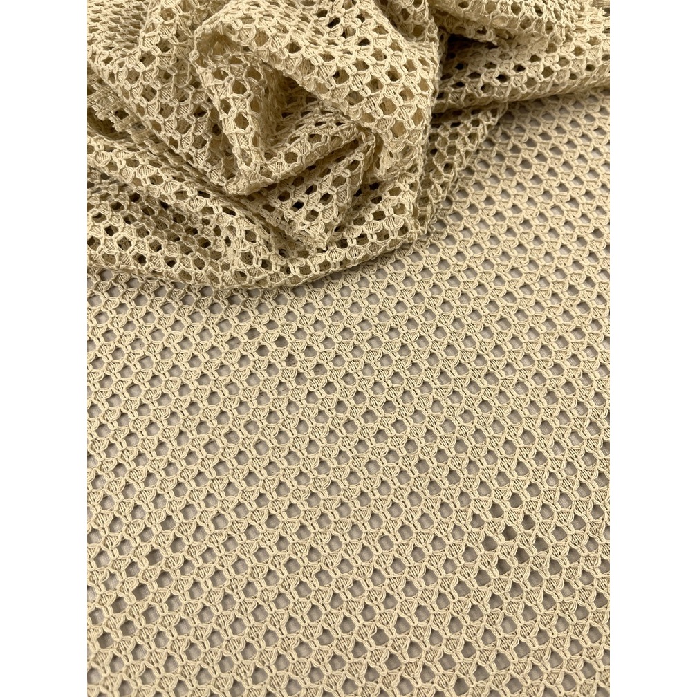 Crochê Pitinga – 97% Poliéster | 3% Elastano | 1,35m de Largura