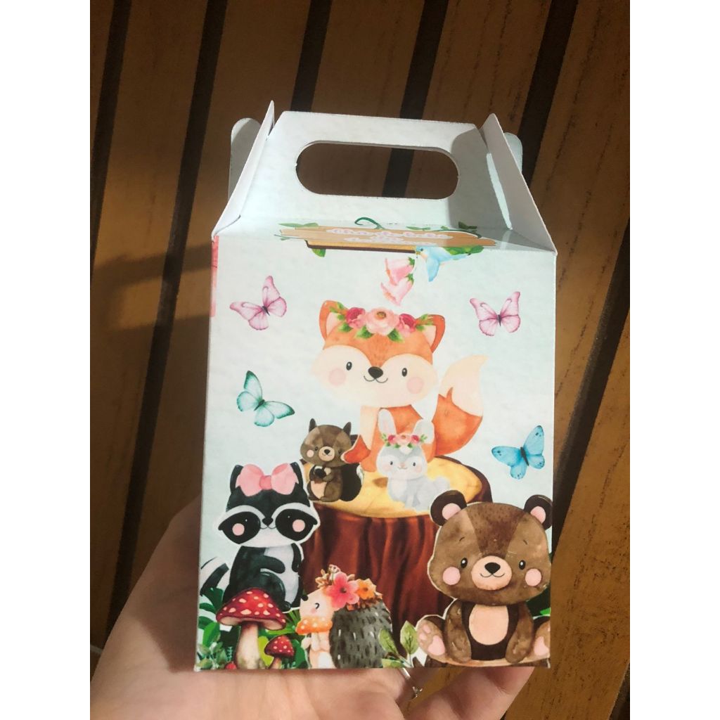 Caixa Maleta Bosque encantado -  kit festa de aniversário - PEGUE E MONTE  / LEMBRACINHA PERSONALIZADA