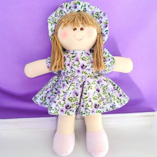 Boneca de Pano 30 cm, Bonequinha Cabelo Castanho. em Oferta na Shopee