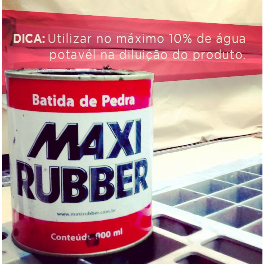 Batida de Pedra Branca Preta 900ml da Maxi Rubber tinta à base de água protege e isola superfícies