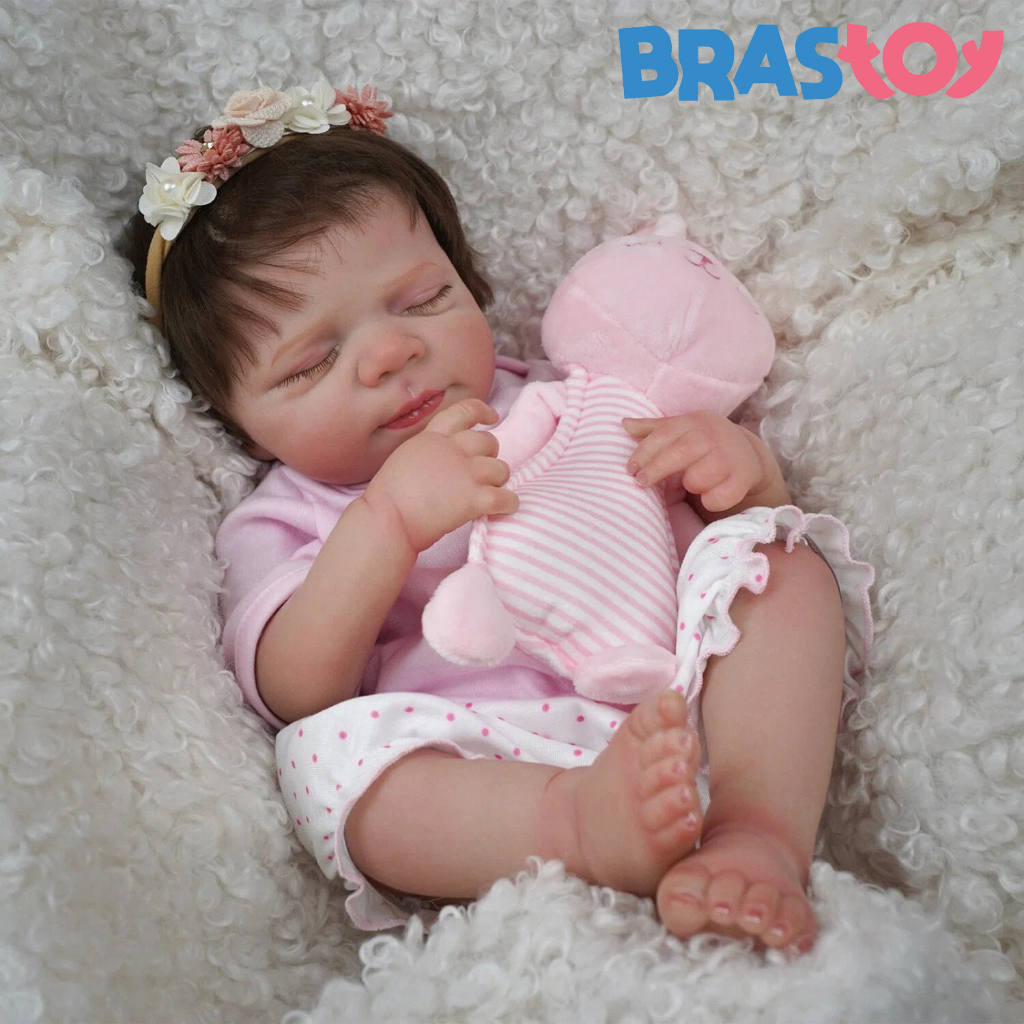 Brastoy Boneca Bebê Reborn  Silicone Menina 48cm Olho Fechado