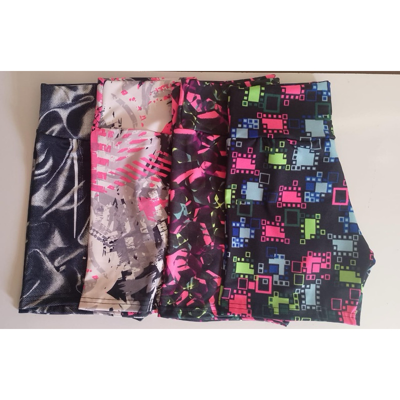 Kit com 4 Bermudas Fitness Meia Coxa em Suplex Estampado Short Feminino Cós Alto para Academia e Esportes em Geral.