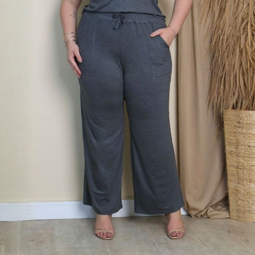 Calça Pantalona PLUS SIZE Visco lycra
