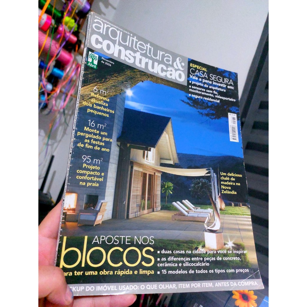 Revista Arquitetura e Construção Novembro de 2006