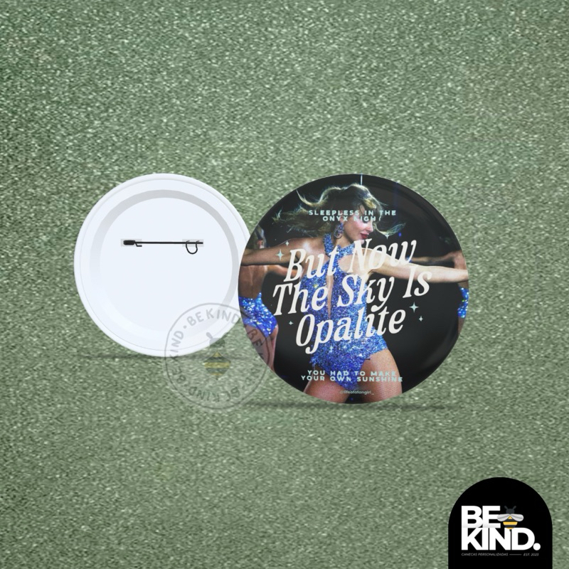 Botton/Broche 4,5cm Personalizados TAYLOR SWIFT (Fan art lifeoffangirl_) | be kind.