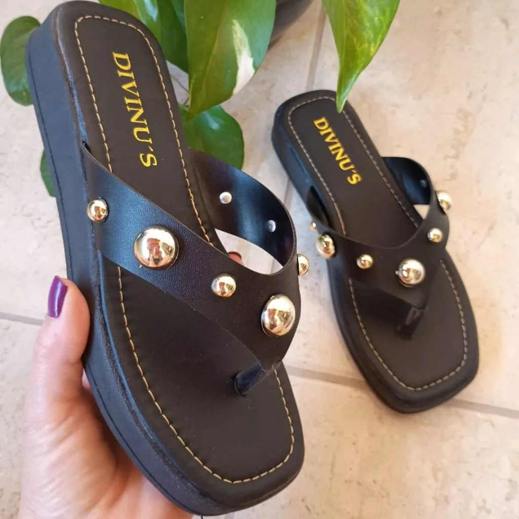 Sandália Papete Flatform Feminino Chinelo de Dedo  Confortável Leve Com Enfeite — imagem 1