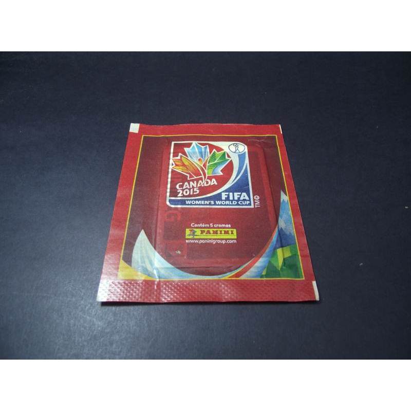 Envelope lacrado importado de figurinhas Panini Copa Feminina 2015