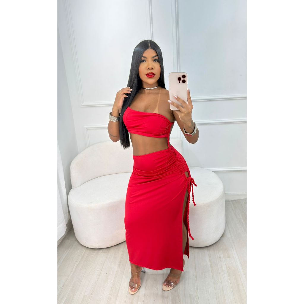 Vestido Emilly, Vestido Feminino Liso com Bojo e Detalhe em Trança em Malha Suplex