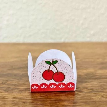 Forminha Personalizada Cerejinha para doces brigadeiro / Festa Aniversário Infantil/ Lembrancinhas