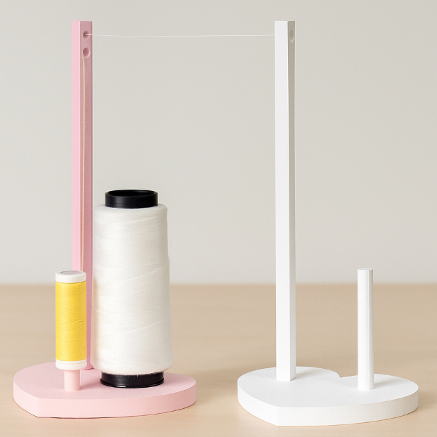 Porta Fio de Linha Coração – 1 ou 2 Cones | Costura Doméstica e Artesanato | Coração de Plástico