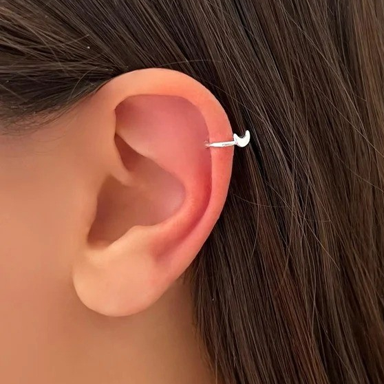 Brinco Meia Lua Prata: Onde Comprar | BuscaProdutos