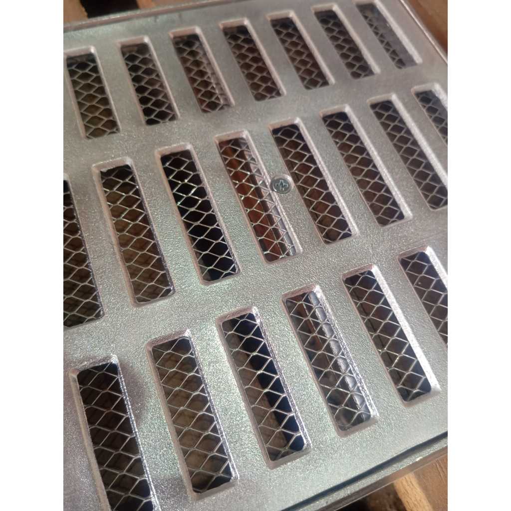Ralo linear 20x40cm com tela anti inseto em aluminio com parafuso antifurto e aro JR grelhas