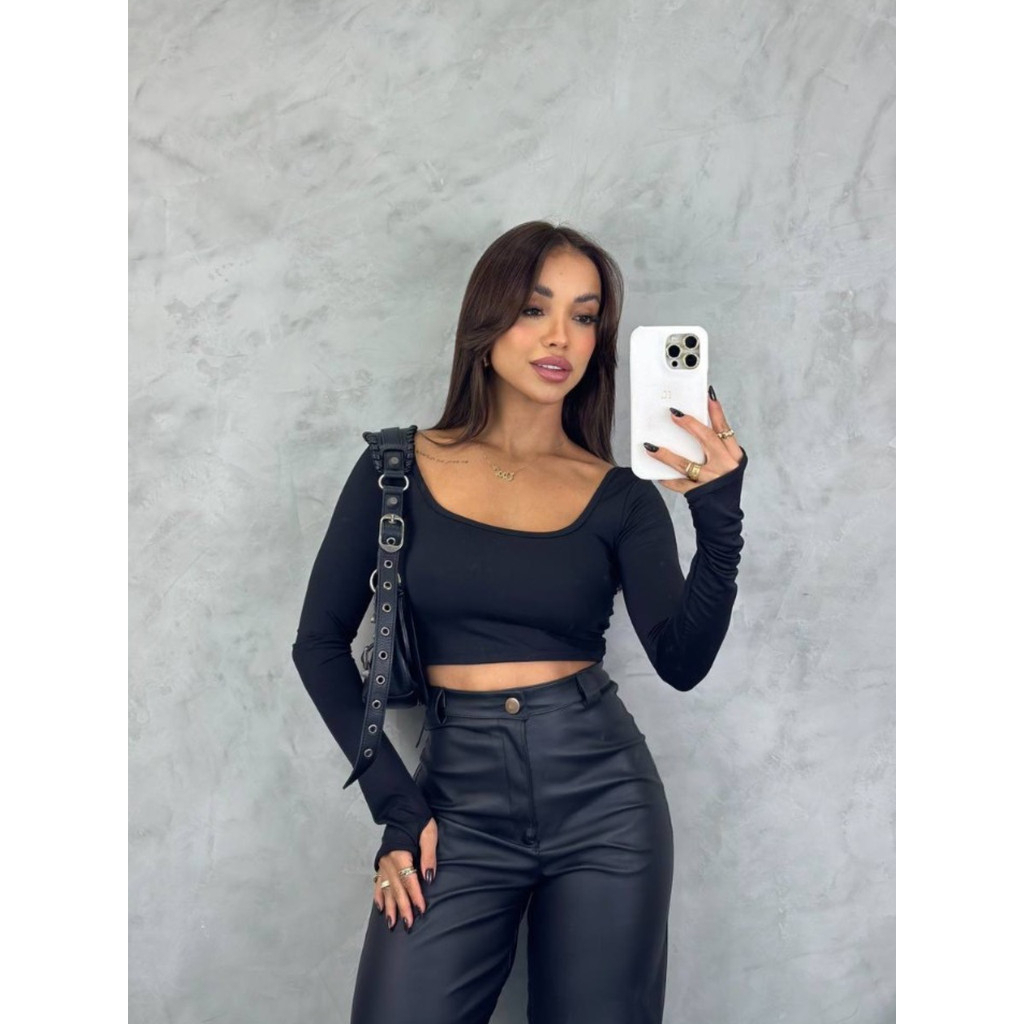 Calça Wide Leg Feminina Cintura Alta Couro Fake Preta Pantalona Retrô Moda Gringa Blogueira Balada