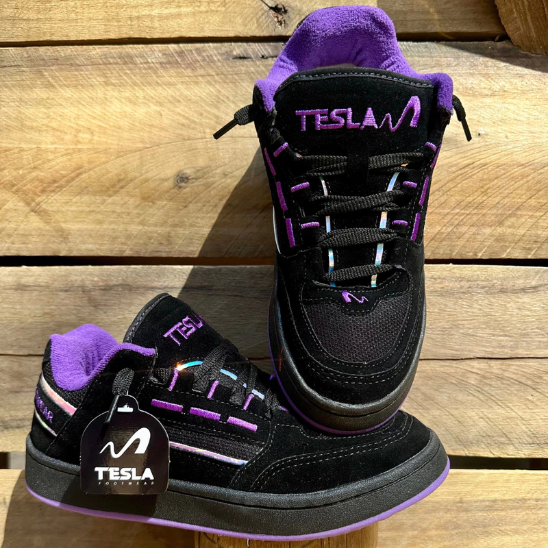 Tênis Tesla Coil Casual Esportivo Black White
