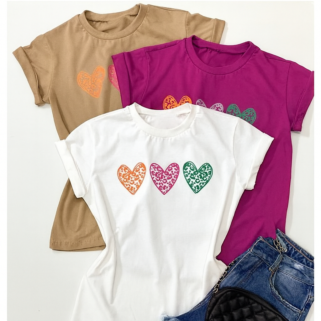 Camiseta Feminina Estampada 3 Corações Coloridos T-shirt Academia Blusa Casual Camisa Dia a Dia