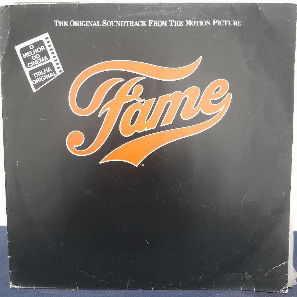 LP FAME – ORIGINAL SOUNDTRACK FROM THE MOTION PICTURE / 1980 / SELO RSO – 2394 265 / CAPA COM DESGASTE LEVE / DISCO EM Ó
