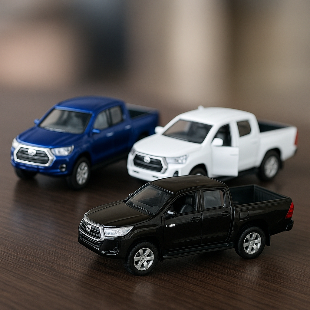 Miniatura Toyota Hilux LUZ E SOM Colecionável Carro Ferro 1:36 Metal em Oferta na Shopee