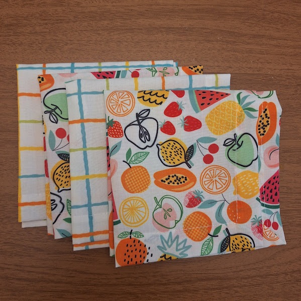 Kit com 4 jogo Americano americano guardanapo Infantil Escolar lancheira tricoline misto algodão 29x29cm