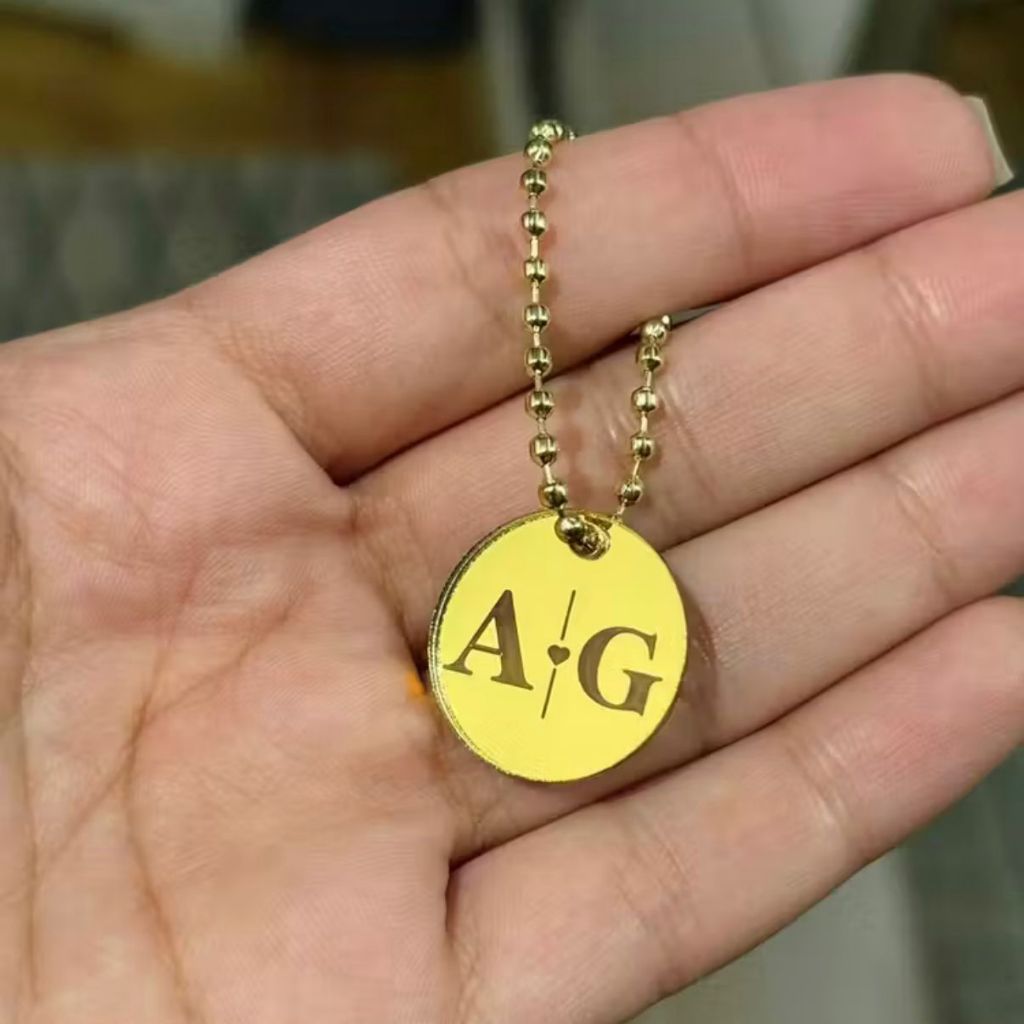 Tag Em Acrílico Com Nome Personalizado 2cm Etiqueta Com Nome Decorativa em Oferta na Shopee