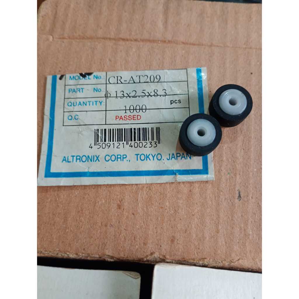 2 x rolo pressor furo grosso 8mm x 13mm x furo 2,5mm sem eixo Rádio Casséte Tape Déck's