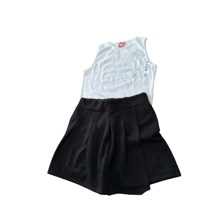 Conjundo feminino juvenil Maila Flor , blusa canelada  e Shorts Saia Moletinho Flanelado  , TM14